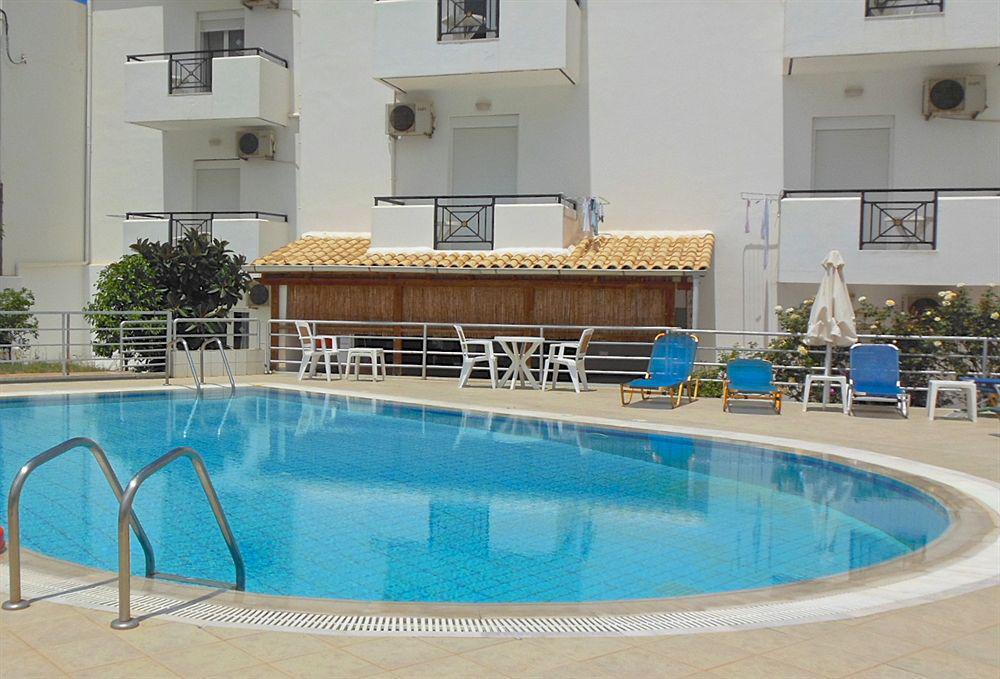 Irilena Apartments Stalida Exterior foto